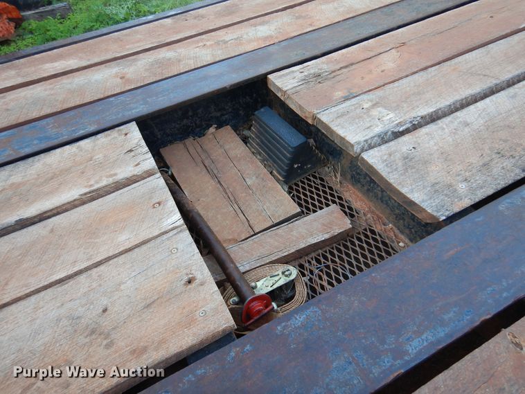 image for item JT9503 2006 Challenger  lowboy equipment trailer