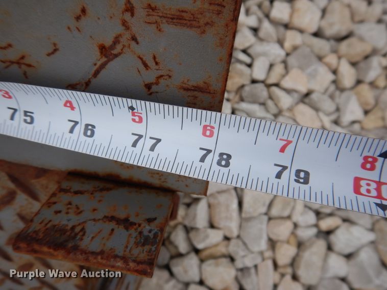 image for item KA9477 Bluff 20EP72  mechanical edge of dock leveler