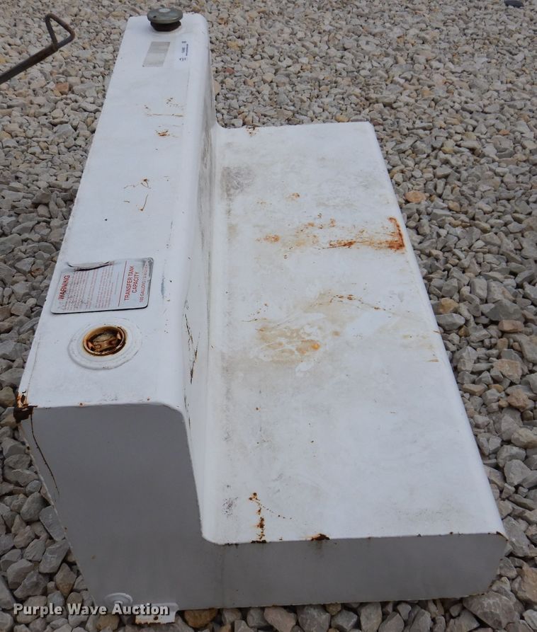 image for item KA9480 L-shaped fuel tank