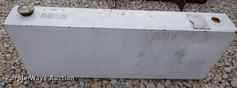 image for item KA9480 L-shaped fuel tank