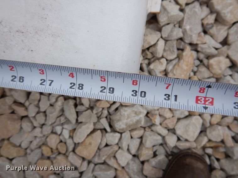 image for item KA9480 L-shaped fuel tank