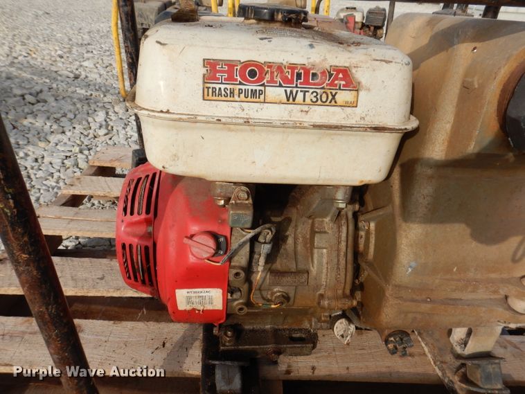 image for item KA9485 Honda WT30X  pump