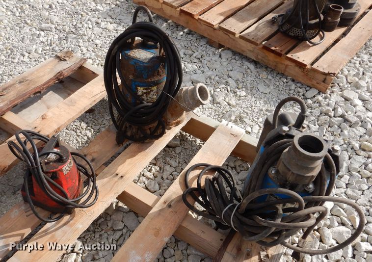 image for item KA9489 (3) pumps