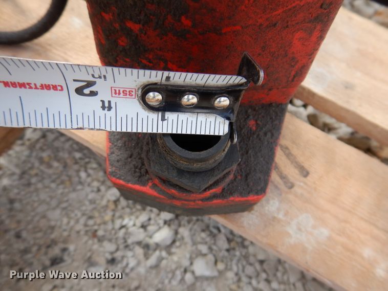 image for item KA9489 (3) pumps