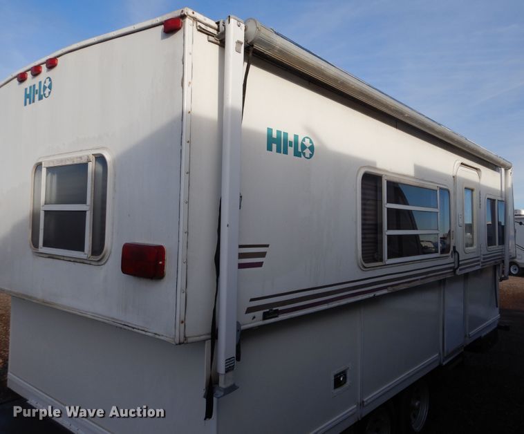 image for item KO9196 2002 Hi-Lo  camper