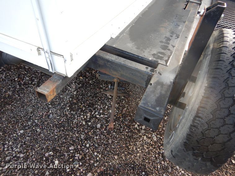 image for item KO9196 2002 Hi-Lo  camper