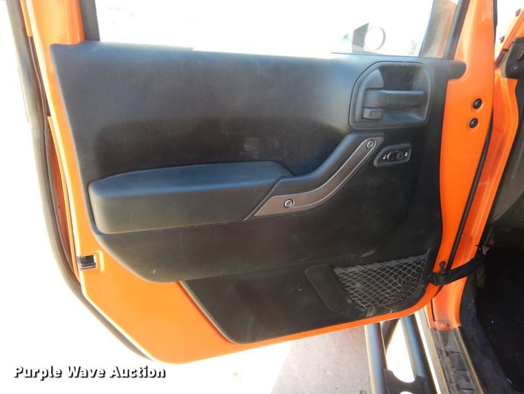 image for item KO9235 2013 Jeep Wrangler  SUV