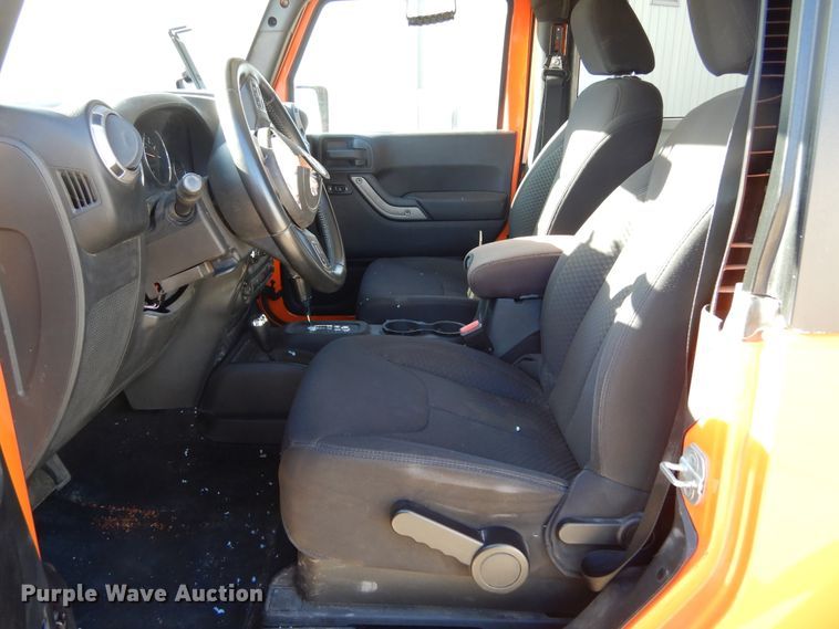 image for item KO9235 2013 Jeep Wrangler  SUV