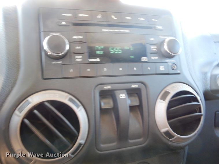 image for item KO9235 2013 Jeep Wrangler  SUV