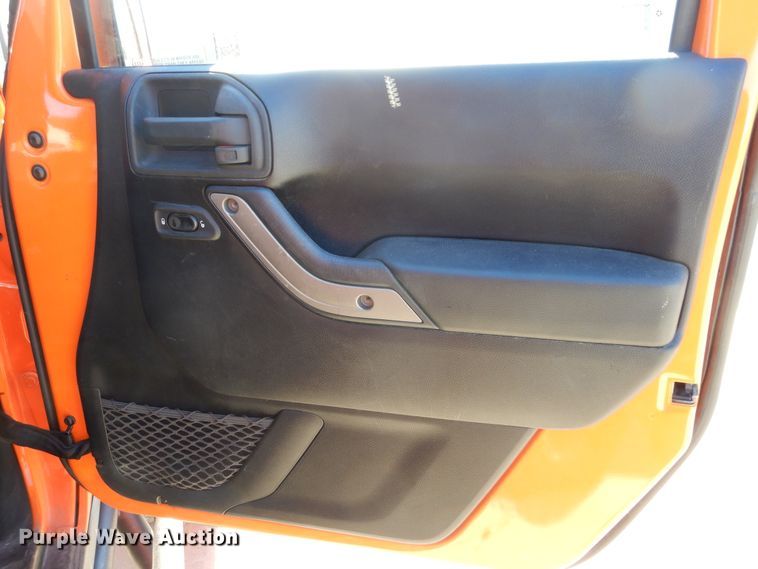 image for item KO9235 2013 Jeep Wrangler  SUV