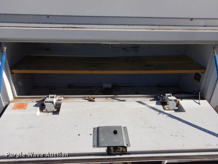 image for item KO9236 2006 Ford E350  utility van