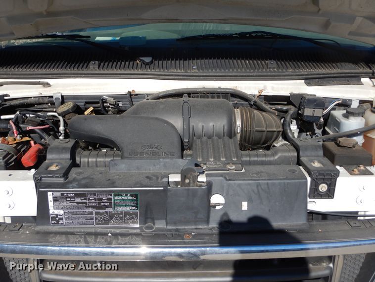 image for item KO9236 2006 Ford E350  utility van