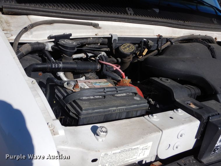 image for item KO9236 2006 Ford E350  utility van