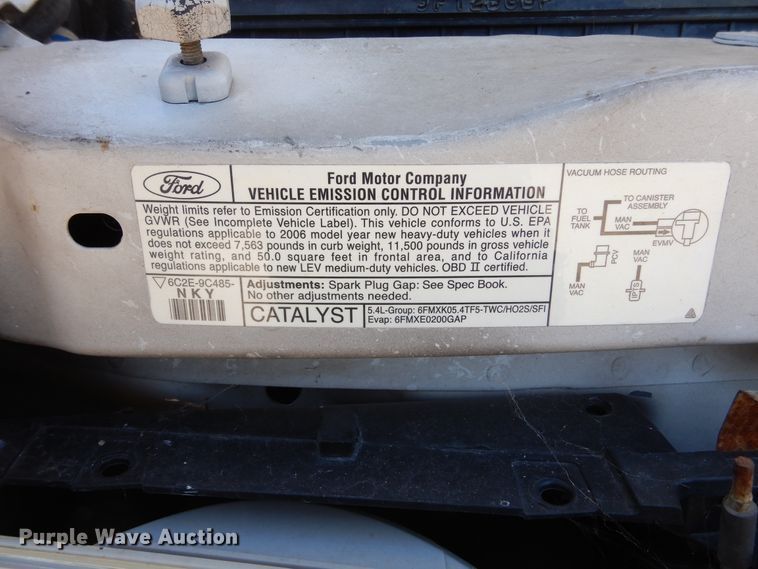 image for item KO9236 2006 Ford E350  utility van