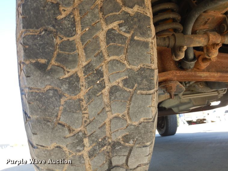 image for item KO9236 2006 Ford E350  utility van