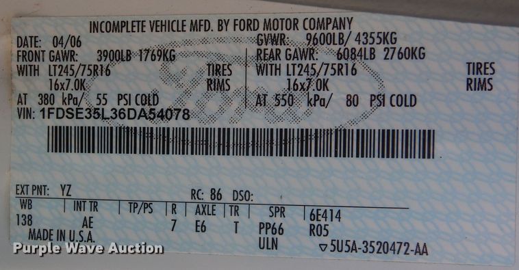 image for item KO9236 2006 Ford E350  utility van