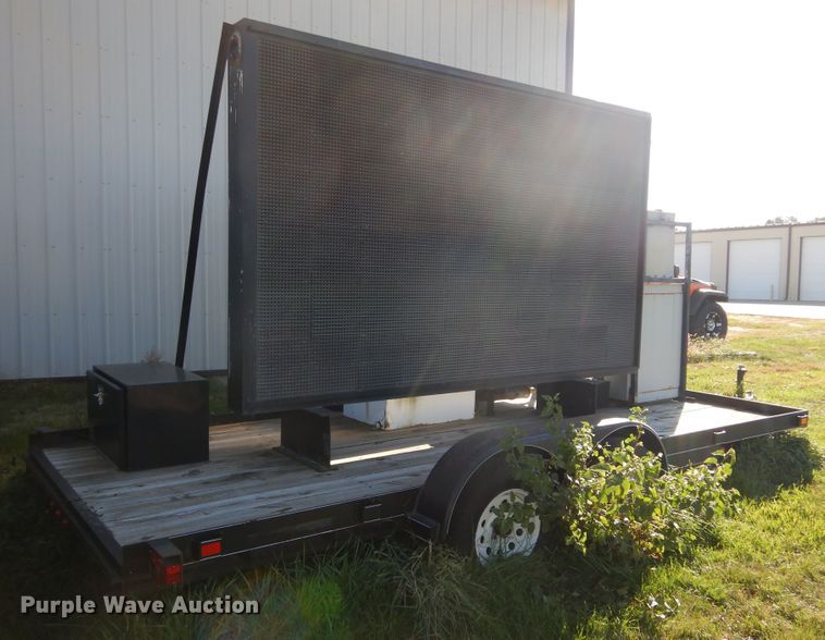 image for item KO9238 DCT  utility trailer with message board