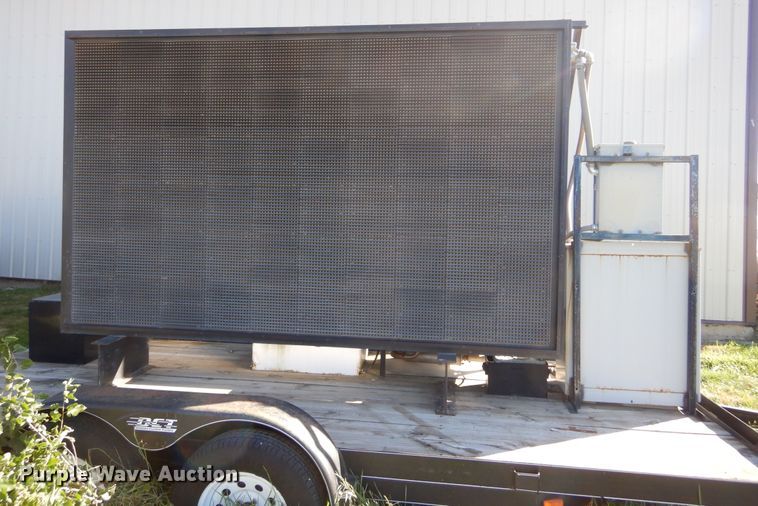 image for item KO9238 DCT  utility trailer with message board