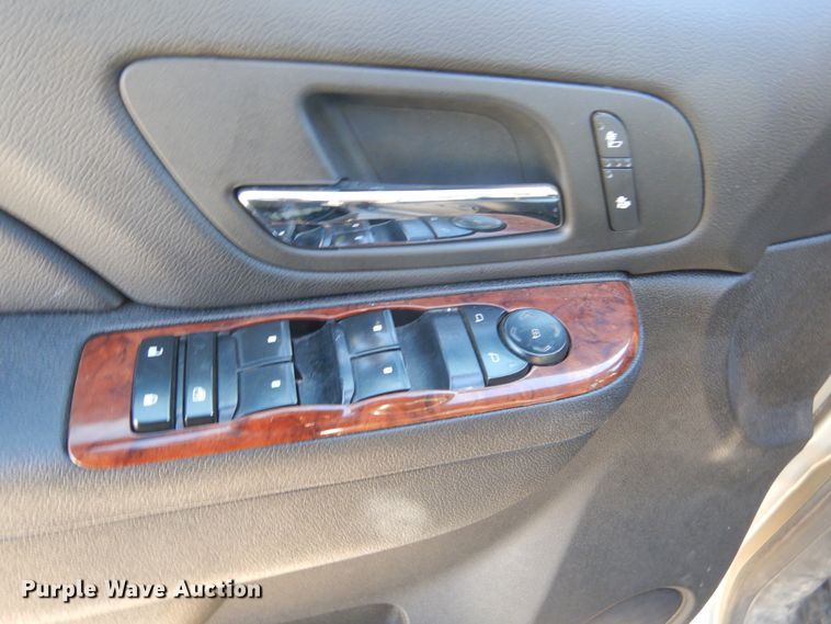 image for item KO9240 2013 GMC Yukon XL  SUV