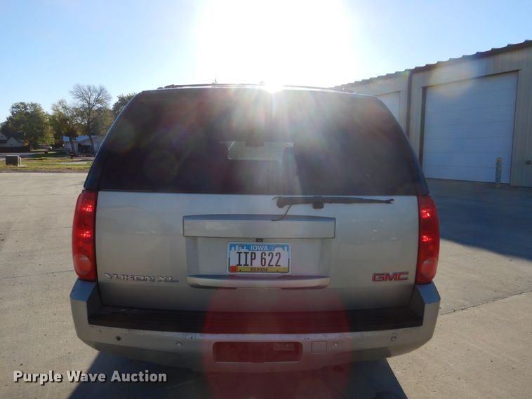 image for item KO9240 2013 GMC Yukon XL  SUV