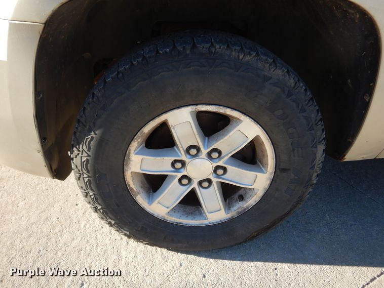 image for item KO9240 2013 GMC Yukon XL  SUV