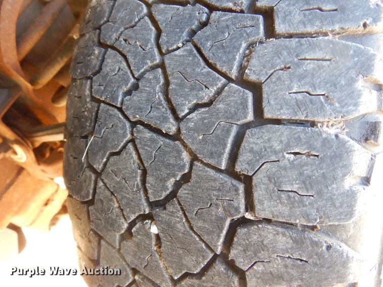 image for item KO9240 2013 GMC Yukon XL  SUV