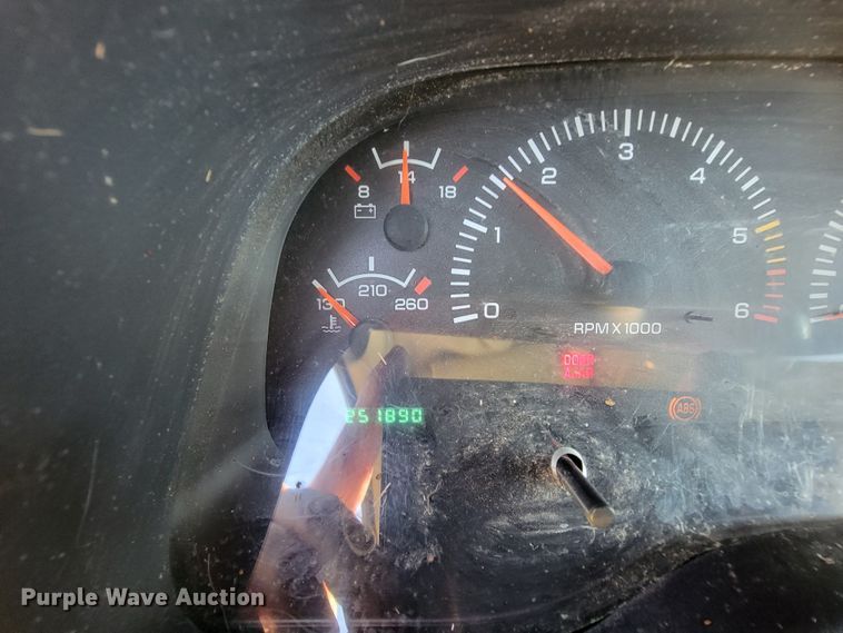 image for item KQ9128 2000 Dodge Durango  SUV