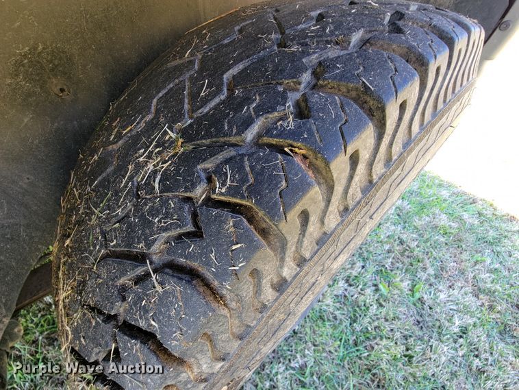 image for item KQ9128 2000 Dodge Durango  SUV