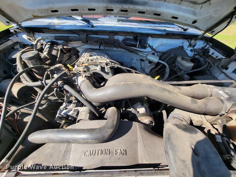 image for item KQ9131 1992 Ford F150  pickup truck