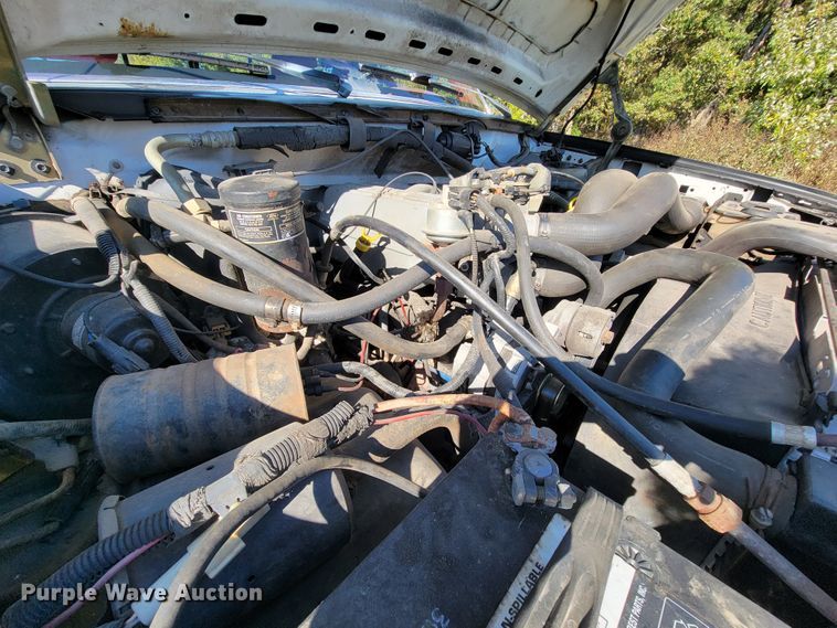 image for item KQ9131 1992 Ford F150  pickup truck