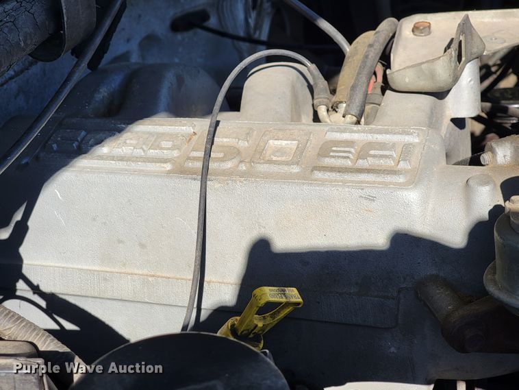 image for item KQ9131 1992 Ford F150  pickup truck