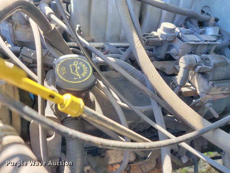 image for item KQ9131 1992 Ford F150  pickup truck