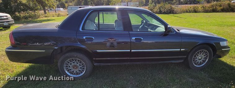 image for item KQ9132 2000 Mercury Grand Marquis