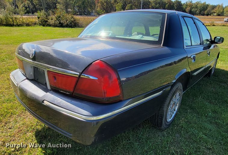 image for item KQ9132 2000 Mercury Grand Marquis