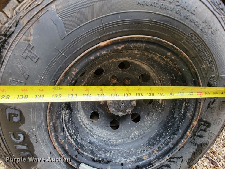 image for item KQ9162 1994 Ford E350  school bus