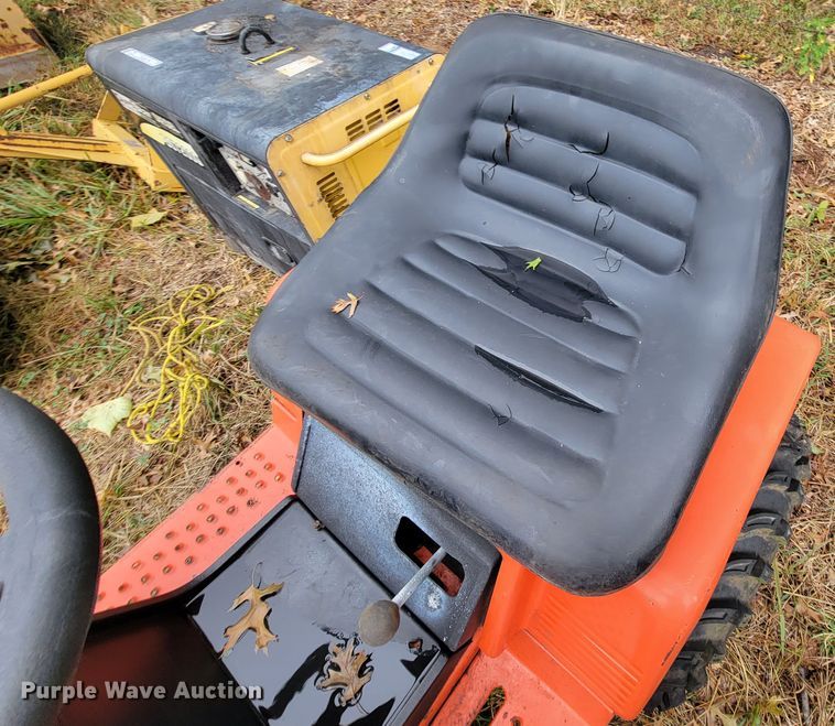 image for item KQ9177 Allis Chalmers 811 GT  lawn mower