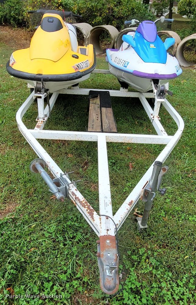 image for item KQ9181 (2) personal watercrafts