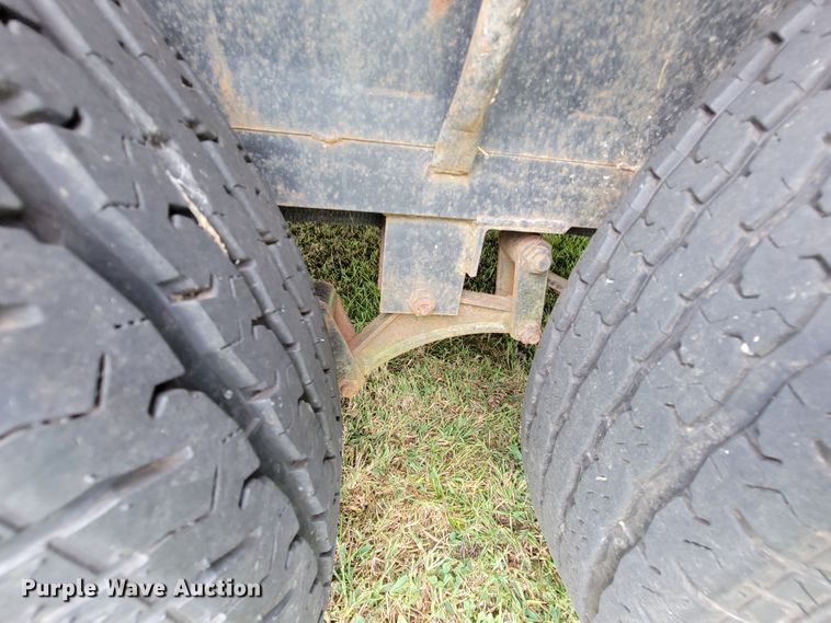 image for item KQ9195 2013 Kodiak  utility trailer