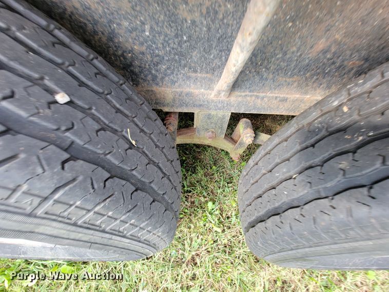 image for item KQ9195 2013 Kodiak  utility trailer