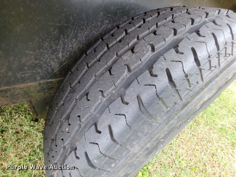 image for item KQ9195 2013 Kodiak  utility trailer