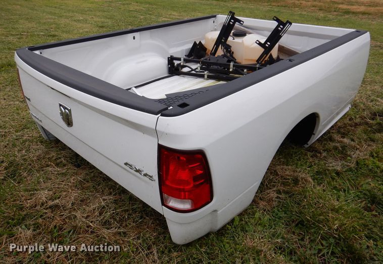 image for item KY9668 Dodge pickup truck bed
