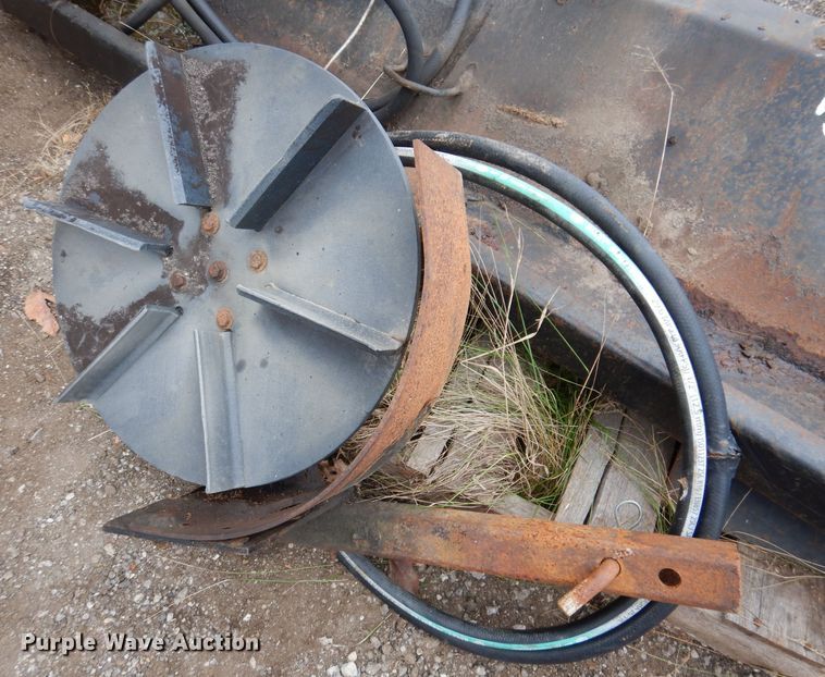 image for item KY9687 Spreader  75" W tailgate spreader