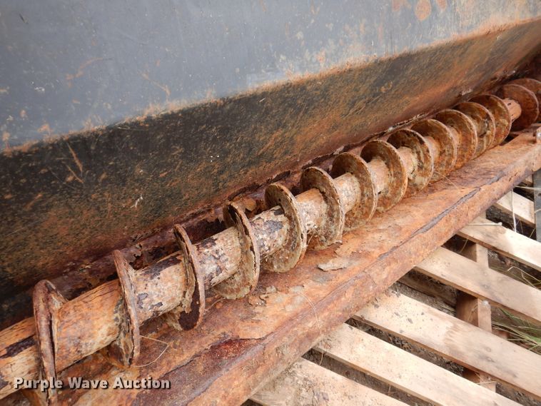 image for item KY9687 Spreader  75" W tailgate spreader