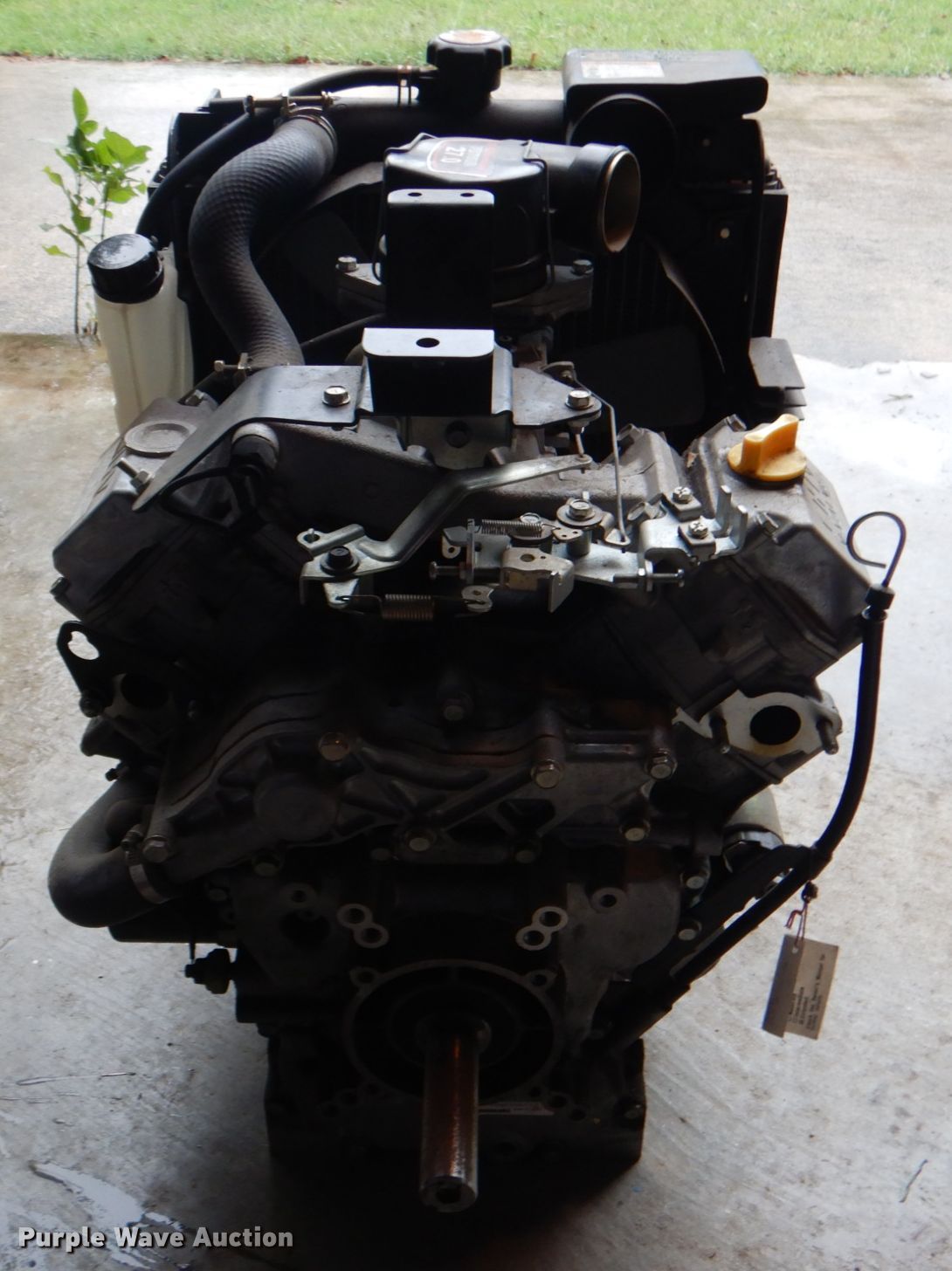 (2) 2002 Kawasaki FD750D engines in Tulsa, OK Item ID9129 sold