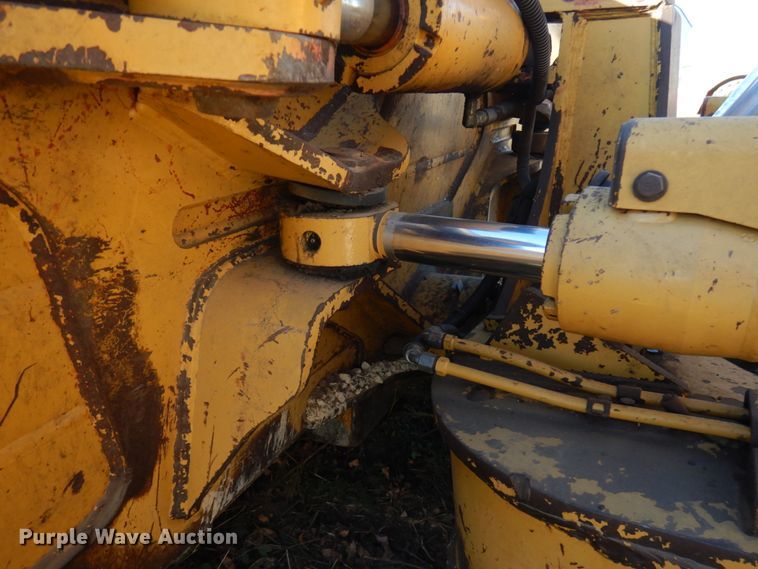 image for item AF9882 2008 Caterpillar D6T XW VP  dozer