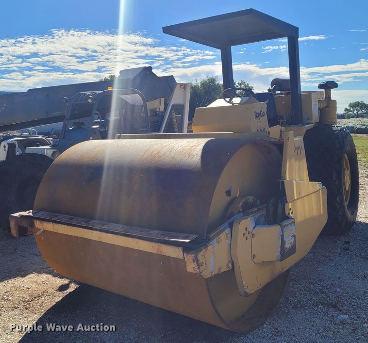 image for item BY9461 Ray Go Rascal 400  single drum vibratory roller