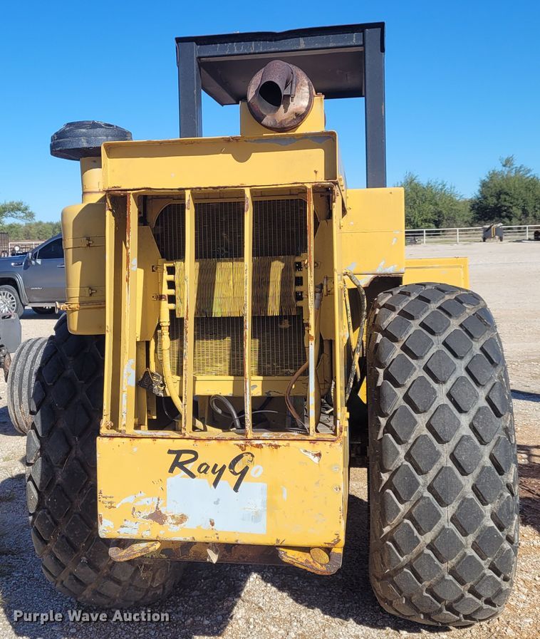 image for item BY9461 Ray Go Rascal 400  single drum vibratory roller