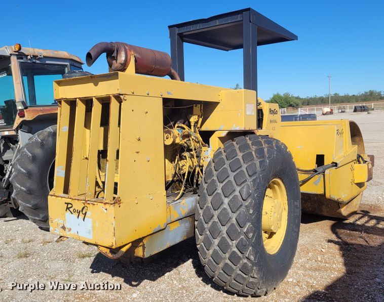 image for item BY9461 Ray Go Rascal 400  single drum vibratory roller