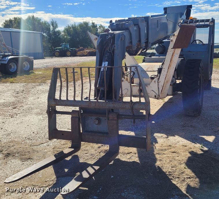 image for item BY9462 Terex TH1056C  telehandler