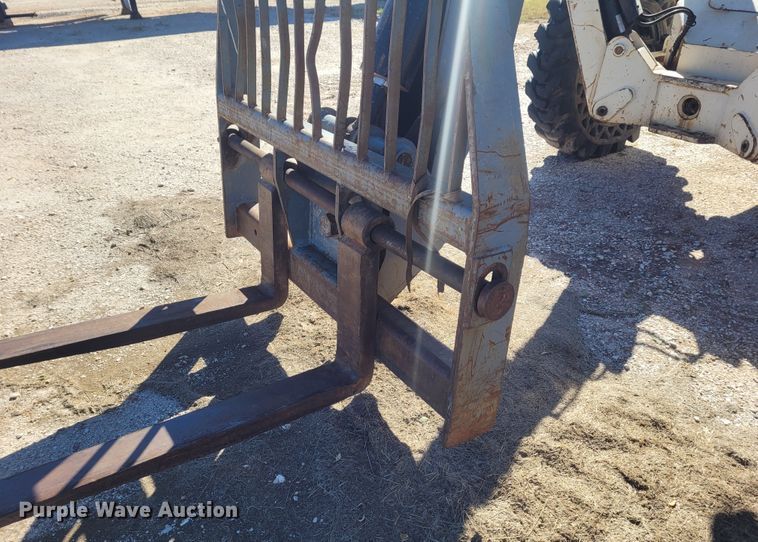 image for item BY9462 Terex TH1056C  telehandler